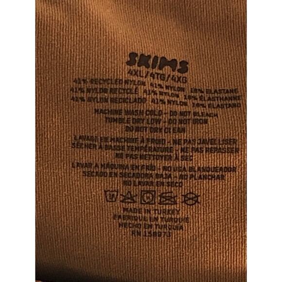 SKIMS Fits Everybody Cami Bodysuit Scoop Neck in Sienna Brown Size 4XL - Picture 6 of 9